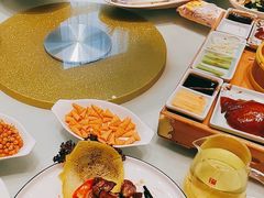 -梦都海鲜酒家(万达广场江桥店)