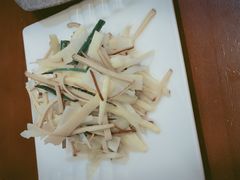 -人民公社食堂