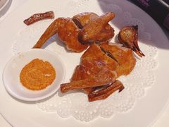脆皮乳鸽-芙蓉堂(武汉天地店)
