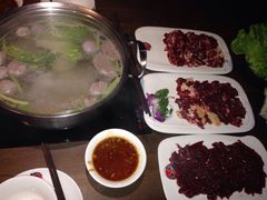-牛焱·贵州黄牛肉火锅(城西银泰店)