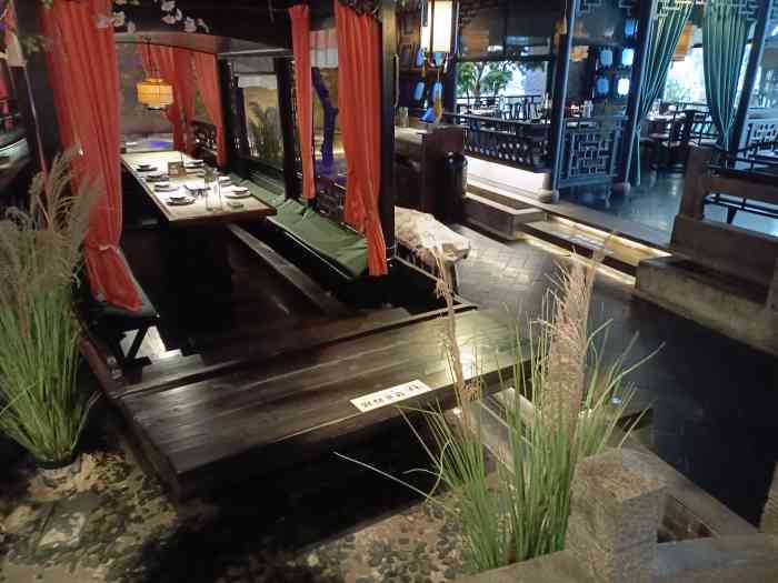 绿茶餐厅(郑州万象城店)