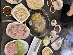 -野迹·石橄榄鸡·烧烤(新洲店)