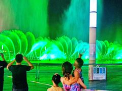 -东港音乐喷泉广场