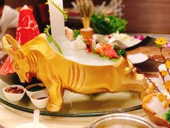 -海上明月海鲜火锅 鲜切牛肉