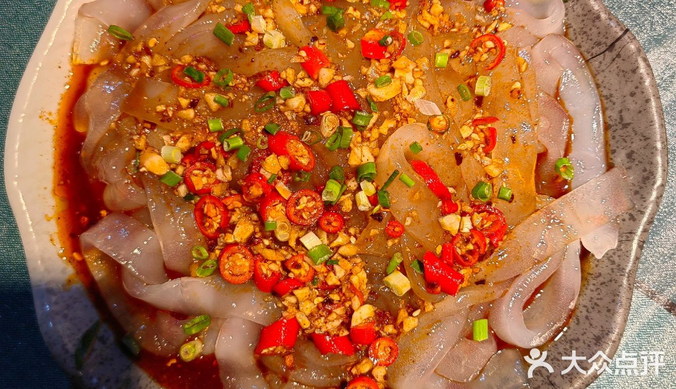 我还挺爱吃烤肉的🍢🍢🍢🍢