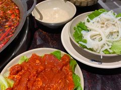 -四小区火锅·巷子里的重庆火锅(花照壁店)