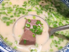 阿婆韭香鸭血汤-魔鬼牛蛙小厨•脆皮烤鱼(上马墩光华时代店)