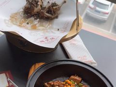 -鸽子侯·家宴·平价海鲜(市图书馆店)