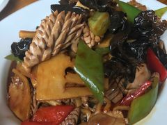 -隆喜元鱼汤包·海鲜(中联广场店)