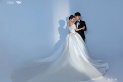 -唯一旅拍·颂当代影像艺术中心(上城店)