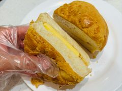 -香港新发烧腊茶餐厅(水围店)