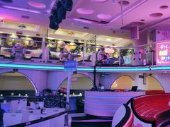 -巴特餐饮6加1音乐餐吧·新疆菜