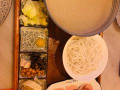 过桥米线-多味居(剪子巷店)