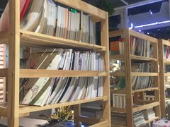 大堂-小时光咖啡馆(开森度假森林店)