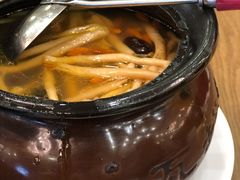 -果城龙凤瓦罐煨汤馆(新豪天地店)