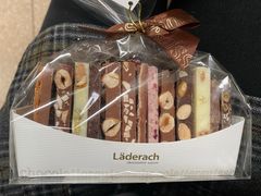 -Laderach 莱德拉(上海环贸iapm店)