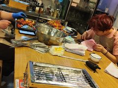 -烤满分·东北烧烤(首经贸店)