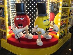 -中免(澳门机场免税店)