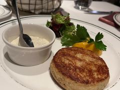 招牌蟹肉饼-Wolfgang’s Steakhouse 沃夫冈牛排馆(上海白玉兰广场店)
