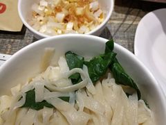 手擀葱花面-郑享吃烧烤烩面(红专路店)