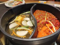 -沸炉重庆老火锅(军事博物馆店)