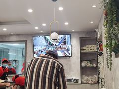 大堂-歹歹的加个面过油肉拌面