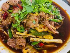 -小杨翘脚牛肉