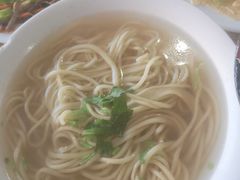 -正宗胖子抻面馆(岭东路店)