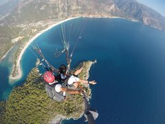 -费特希耶滑翔伞