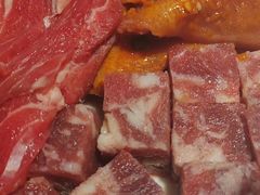 -犇放和牛烤肉·烤榴莲自助(苏宁城市奥莱店)