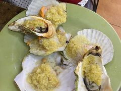 蒜蓉粉丝蒸大元贝-贞姨美食·老字号海鲜大排档