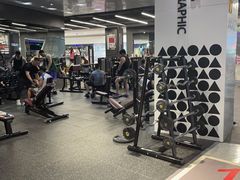 -帝豪斯健身俱乐部(市府恒隆广场店)