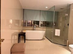 -武汉帝盛酒店(江汉路步行街汉口江滩店)