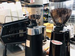 -M Stand(BFC外滩金融中心店)