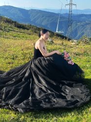 -乐派诗婚纱摄影