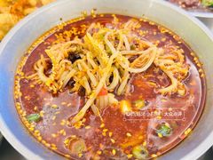 -蓉三少冒烤鸭·四川小吃集(北京首店)