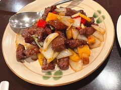黑椒牛柳粒配米饭-北京饭店诺金-东33餐厅
