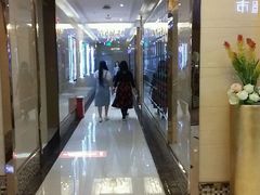 -唱吧麦颂KTV(东胜港悦广场店)