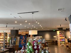 -魔方城市书房(中街益田店)