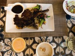 -静香HOUSE·全时段融合餐厅(七星欢乐颂店)