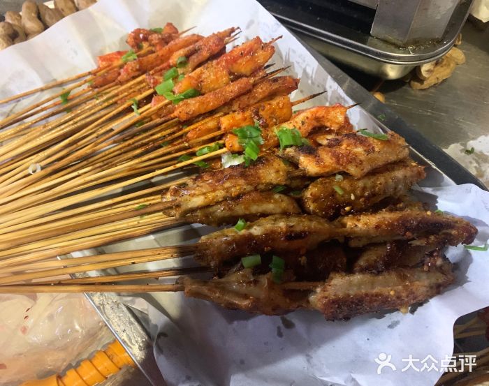 小四川特色烤鱼(新城总店)烤鸡翅图片