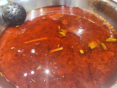 -肖肖酸萝卜鱼火锅(总店)