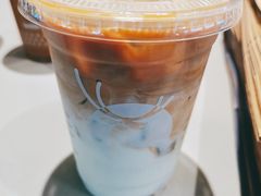 初恋青提拿铁-luckincoffee瑞幸咖啡(香港名店街店)