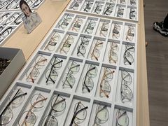 -康利眼镜·蔡司战略合作店(龙泉书房店)