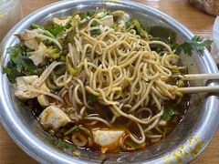 -薛记襄阳香辣牛肉面(平安路店)