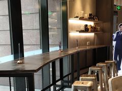 -瑞幸咖啡(怡富广场店)