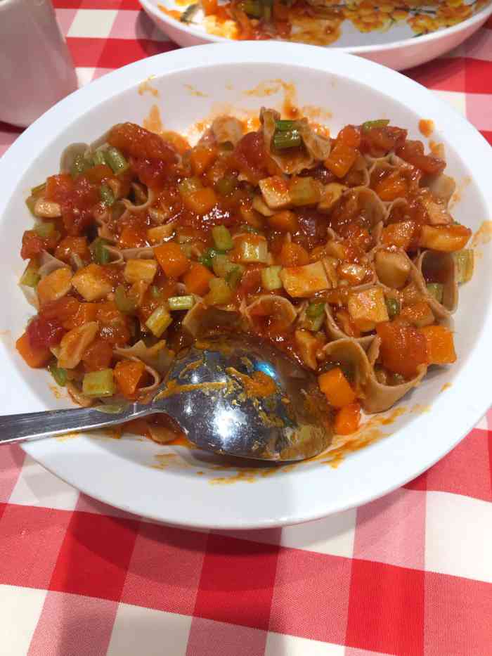 西贝莜面村(龙湖星悦荟店"在西苑地铁旁边,位置比较好找,这边吃饭的