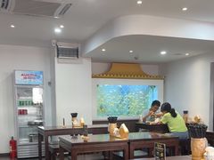 -蟹上黄·蟹黄面·江南糖水(人民广场店)
