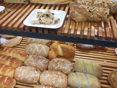 -焙丽拾光(麦凯乐直营店)