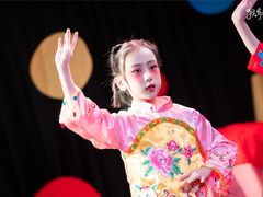 -猴有戏教育戏剧·音乐剧·主持口才·演讲朗诵辩论(环球港华师大校区)